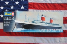 images/productimages/small/SS UNITED STATES Revell 05146 doos.jpg